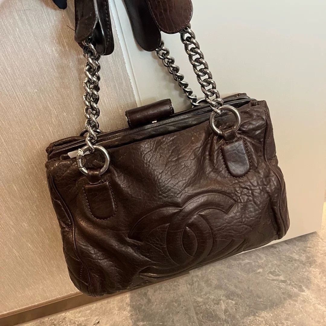 Chanel Pre-loved Bag Very good condition Size ONE SIZE - 1 Thumbnail