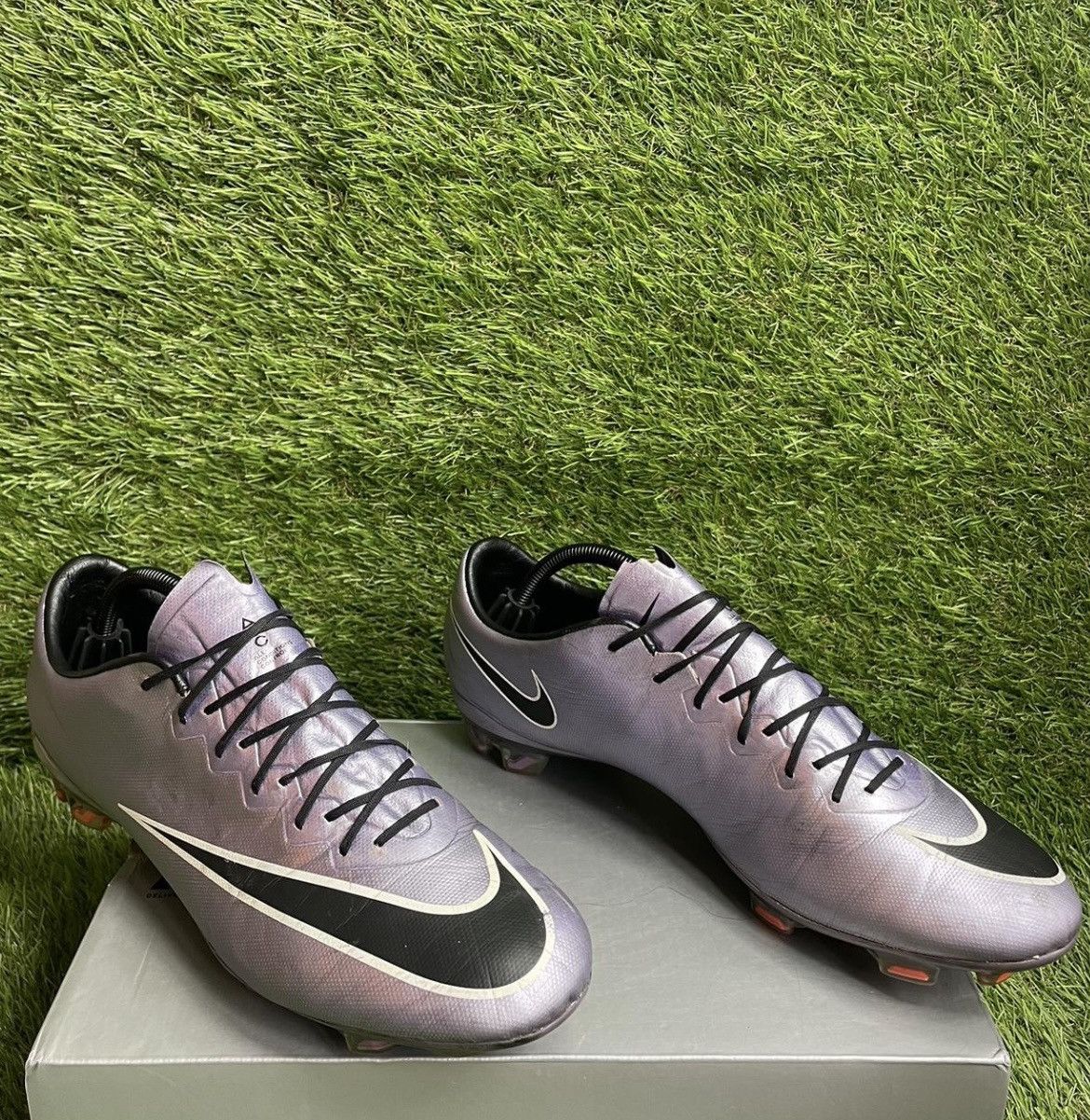 Liquid Chrome Nike Mercurial Veloce X Nike Mercurial Vapor 10 X - Main Image