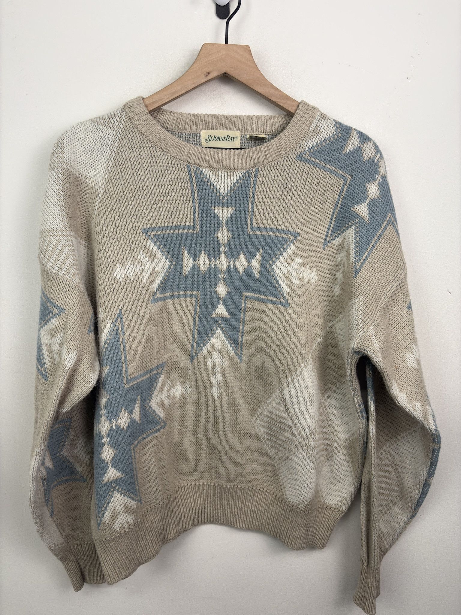 Vintage Vintage 90's St.John's Bay Snowflake Geometric Pattern Pullover Cardigan Size L Size US L / EU 52-54 / 3 - 1 Thumbnail