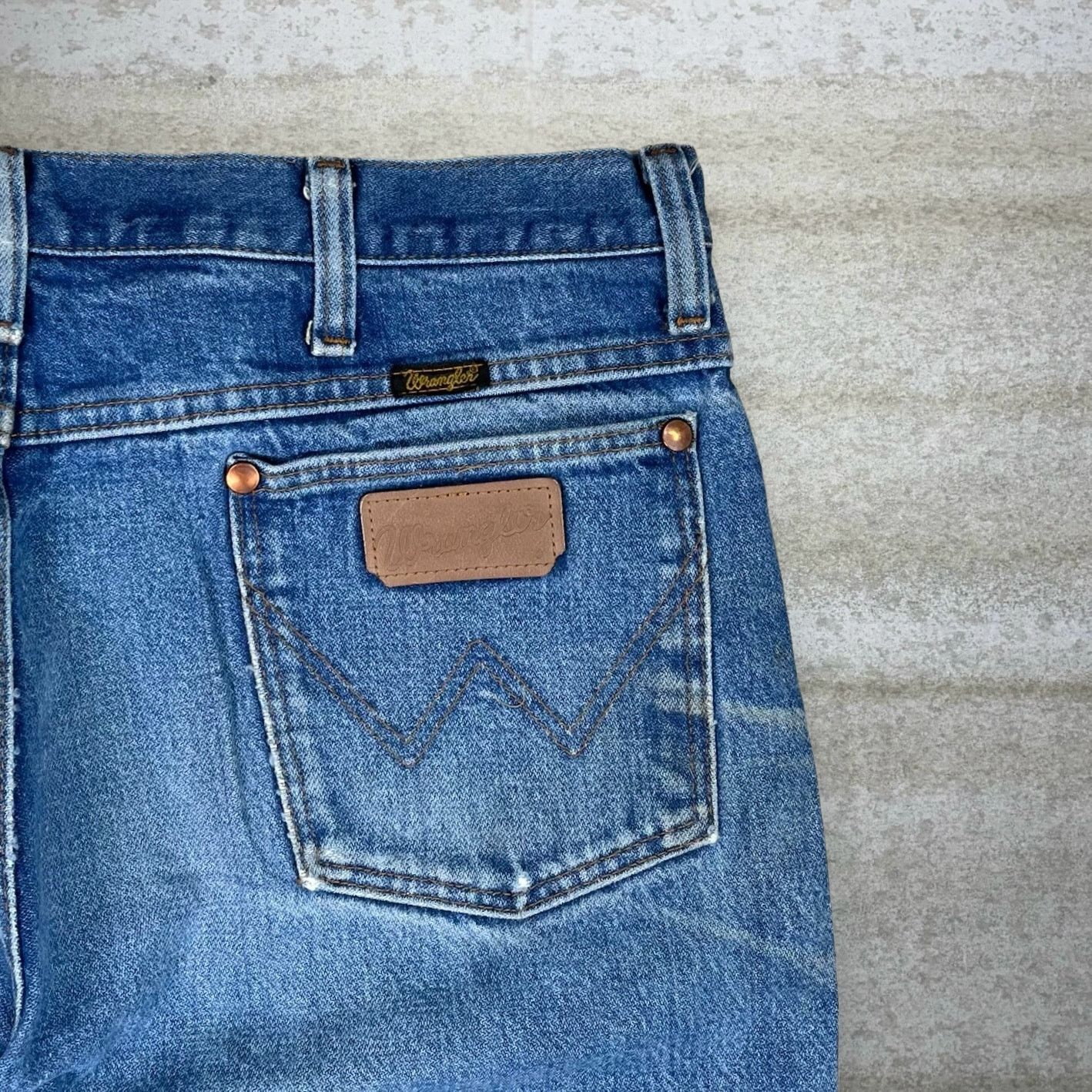 Wrangler Vintage Y2K Wrangler Jeans 36x32 Straight Fit Medium Wash Size US 36 / EU 52 - 3 Thumbnail