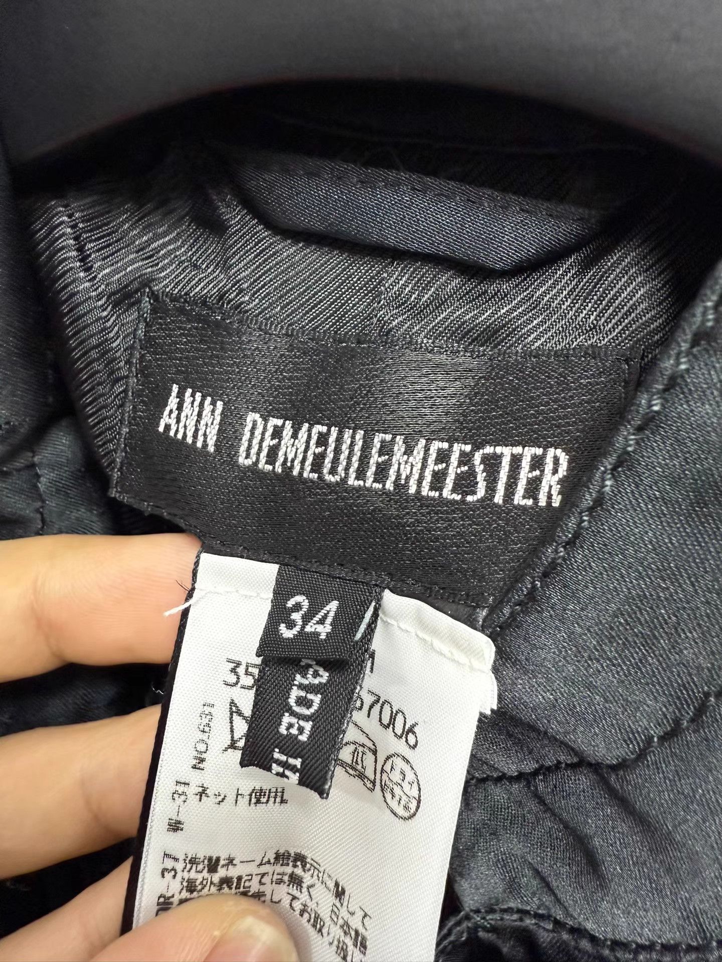 Ann Demeulemeester Ann Demeulemeester 100% Silk Stand Collar Court Coat K20 Size XXS / US 00 / IT 34 - 6 Thumbnail