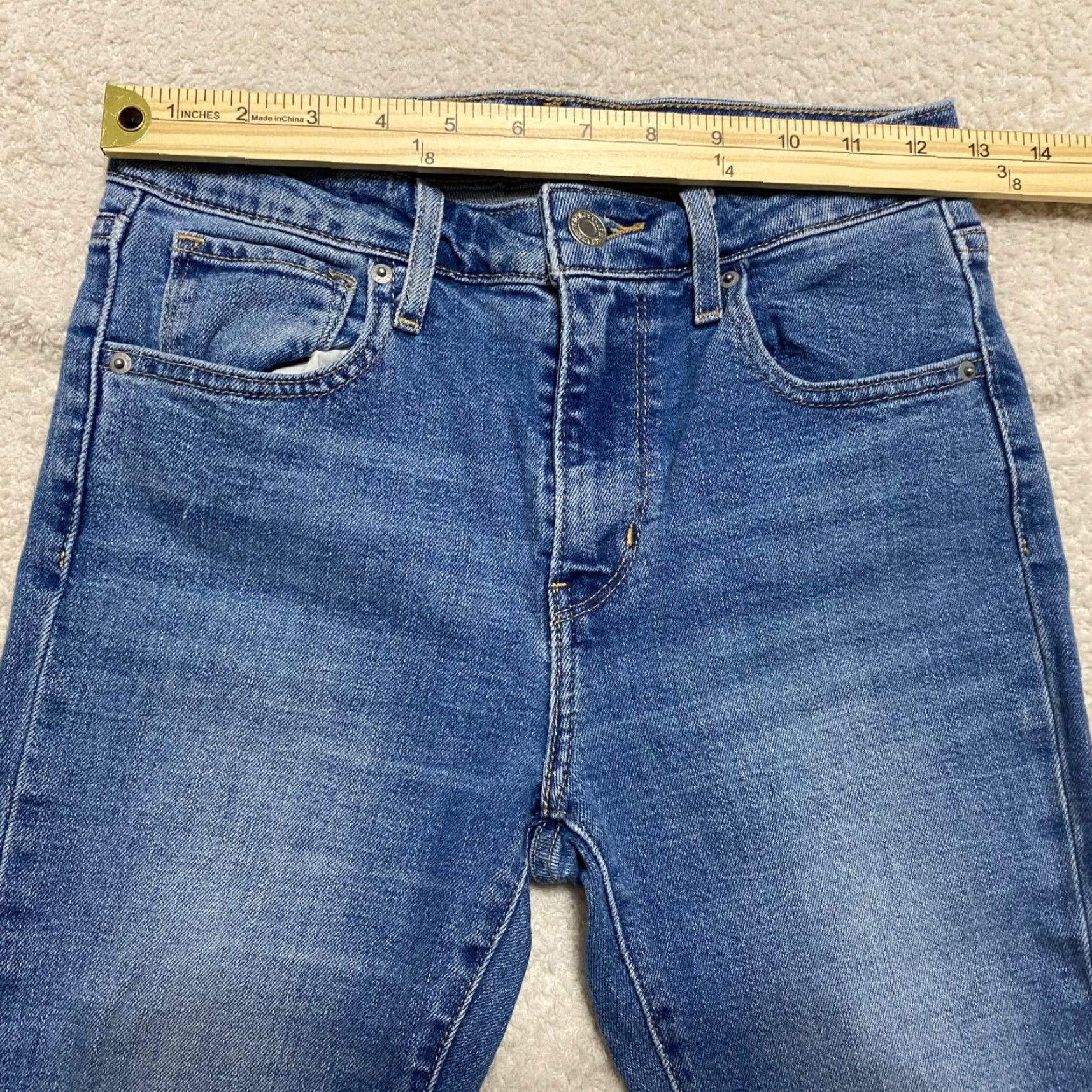 Levi's LEVIS 721 Jeans Women’s Size 26 Medium Wash Denim High Rise Skinny Ankle Blue Jeans Size 42" / US 20 - 6 Thumbnail