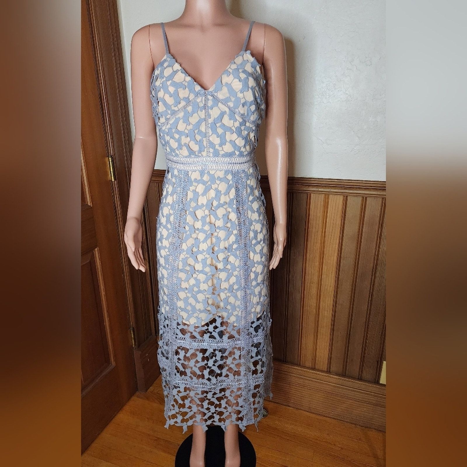 ELLIATT Anthropologie Elliatt Tingle Lace Dress M Size M / US 6-8 / IT 42-44 - 1 Thumbnail