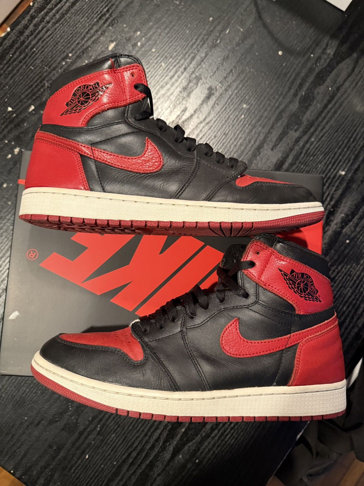 Jordan Brand 2016 Bred Jordan 1’s “Banned” Size US 10 / EU 43 - 2 Thumbnail