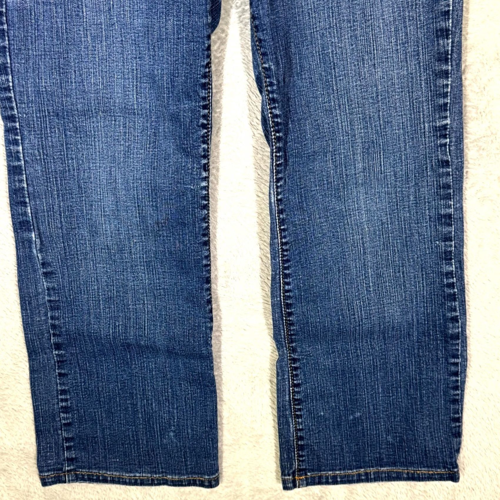 Levi's Levi’s 512 Jeans Women’s 4M Mid Rise Straight Slimming Blue Denim Shirt? Size 27" / US 4 / IT 40 - 6 Thumbnail