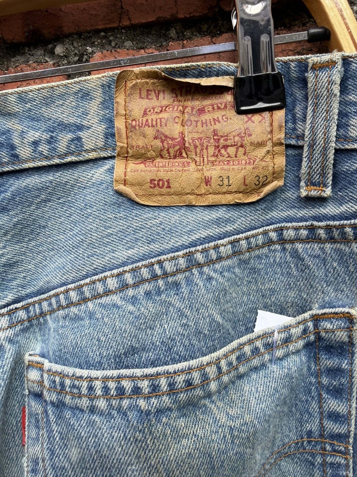 Levi's Vintage Clothing W31x32 Vintage levi’s 501 faded made in USA Size US 31 - 6 Thumbnail