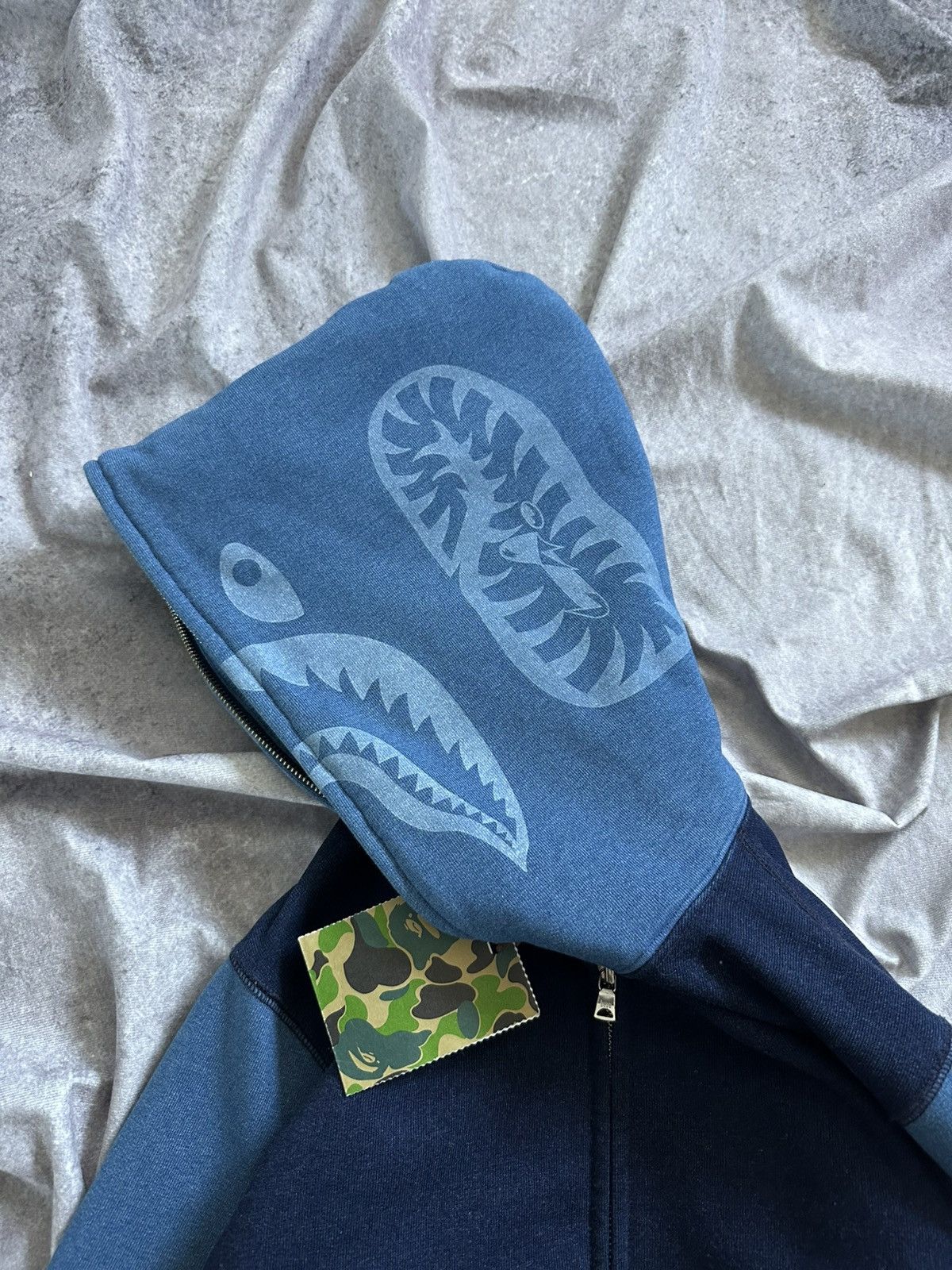 Bape Bape Indigo Tiger Shark Full Zip Hoodie Size US S / EU 44-46 / 1 - 6 Thumbnail