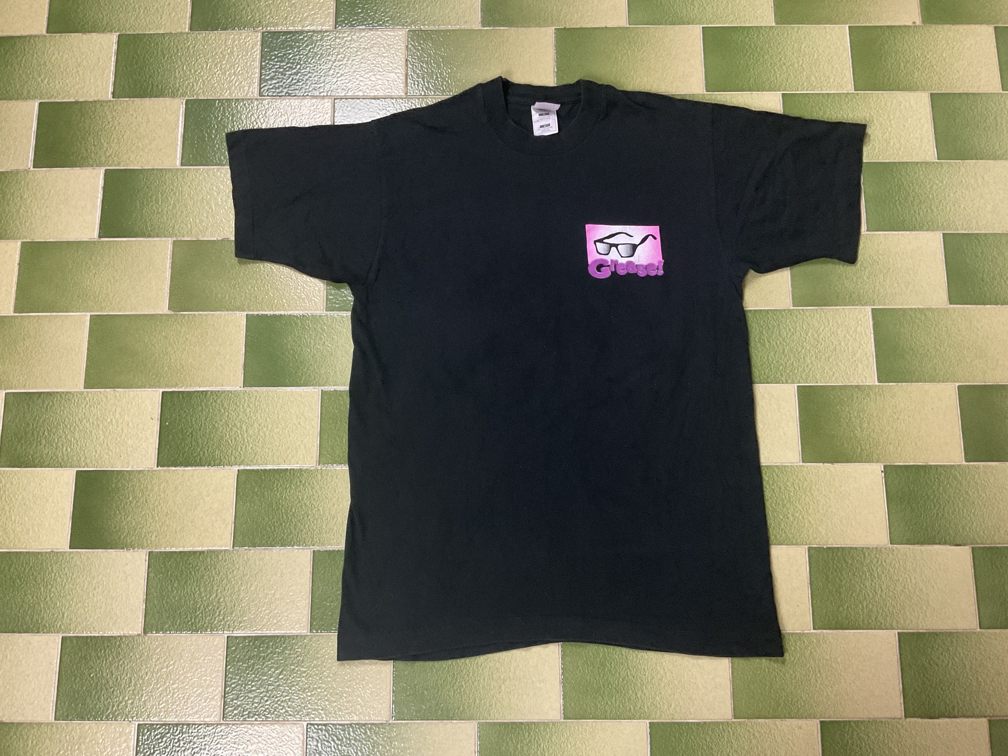 Vintage Vintage 90s Grease John Travolta T-Shirt Danny Zuko Movie Size US L / EU 52-54 / 3 - 2 Thumbnail