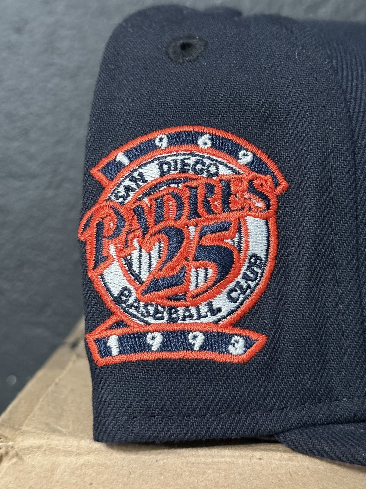 New Era Hat club exclusive Padres 25th Size ONE SIZE - 2 Thumbnail