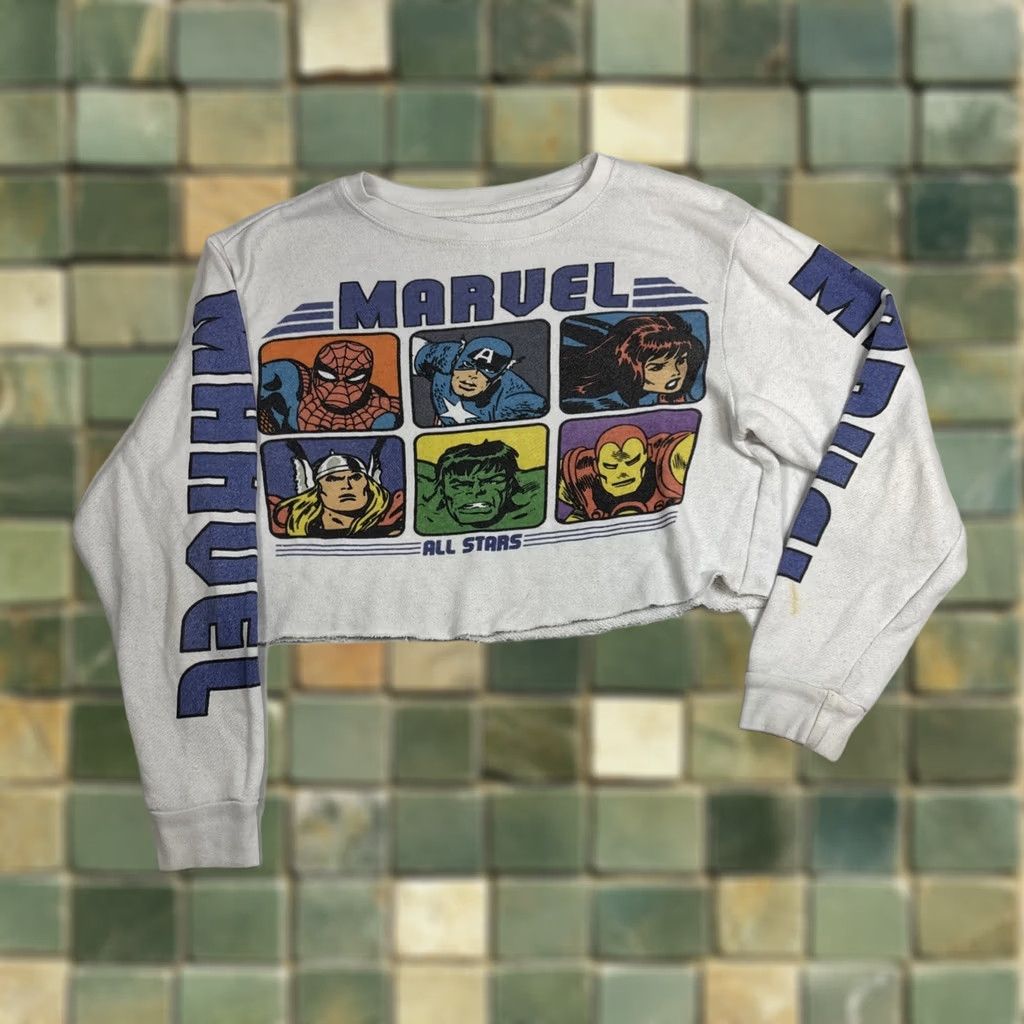 Vintage VINTAGE Marvel All Stars Pullover Sweatshirt Adult S White Cropped Belly Size S / US 4 / IT 40 - 1 Thumbnail