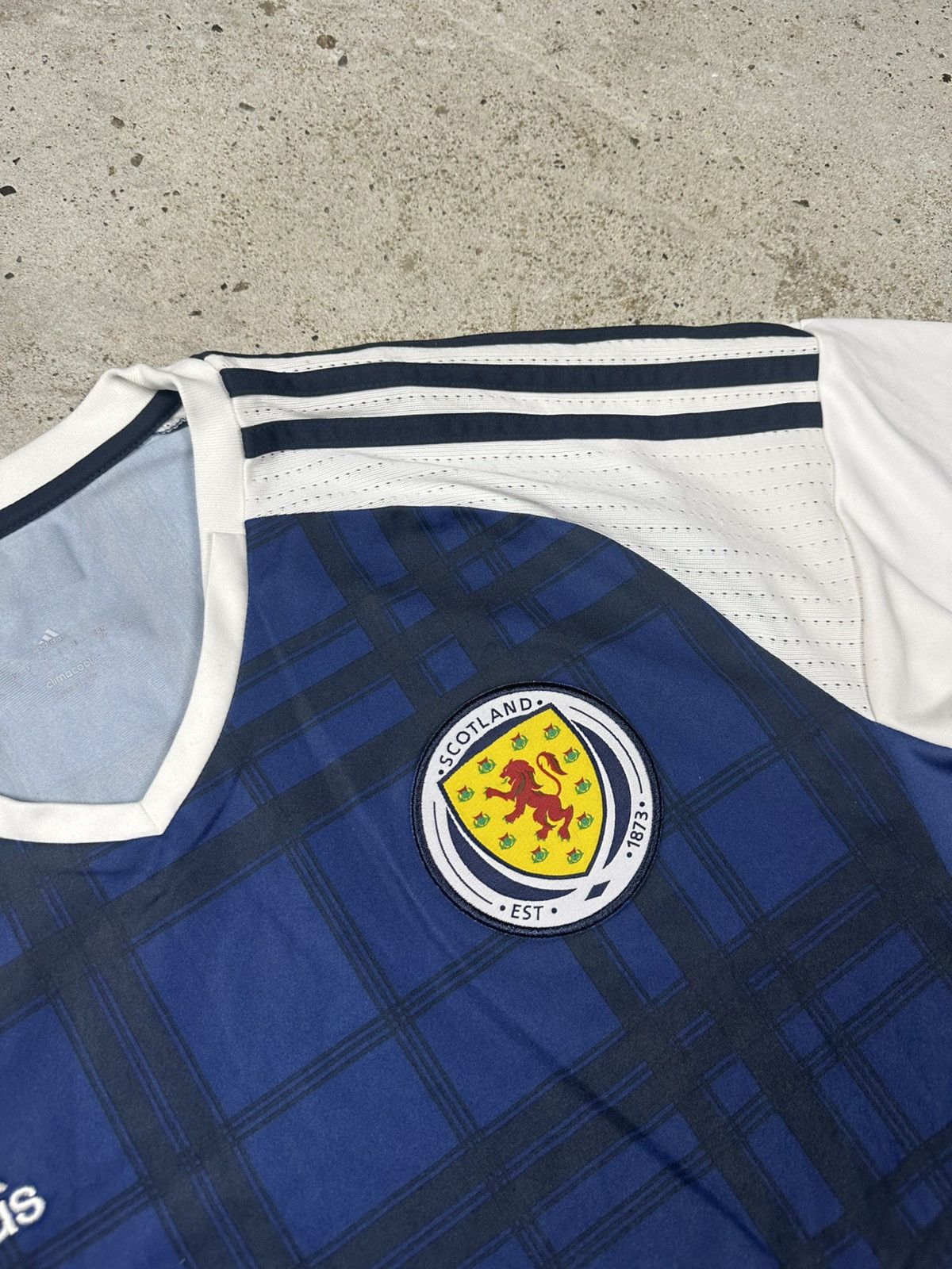 Adidas Adidas x Scotland 2016/2017 Home Shirt Jersey Size US L / EU 52-54 / 3 - 6 Thumbnail