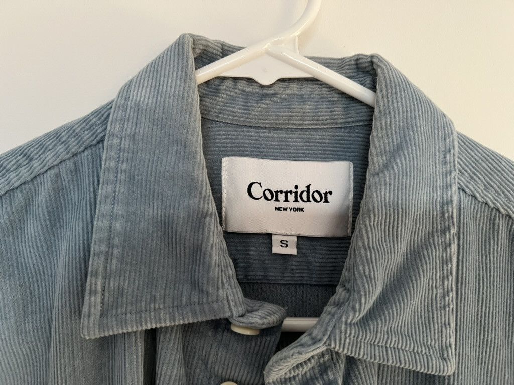 Corridor Light Blue Corduroy Long Sleeve Button Up Size US S / EU 44-46 / 1 - 3 Thumbnail