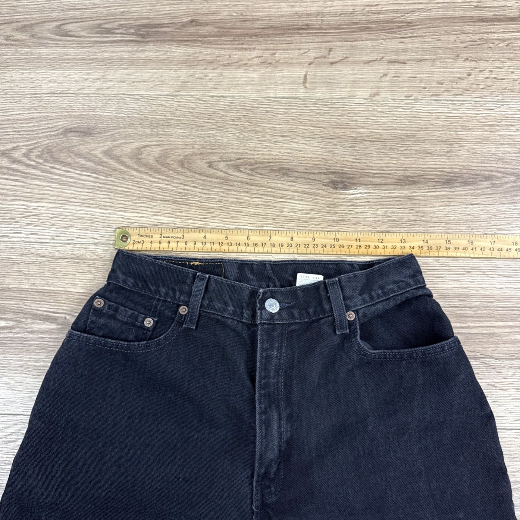 Levi's VINTAGE Levi's Jeans 550 Women Tapered Relaxed Fit Black 10 Misses S Adult Womens High Rise 27in Inseam Size 32" / US 10 / IT 46 - 4 Thumbnail