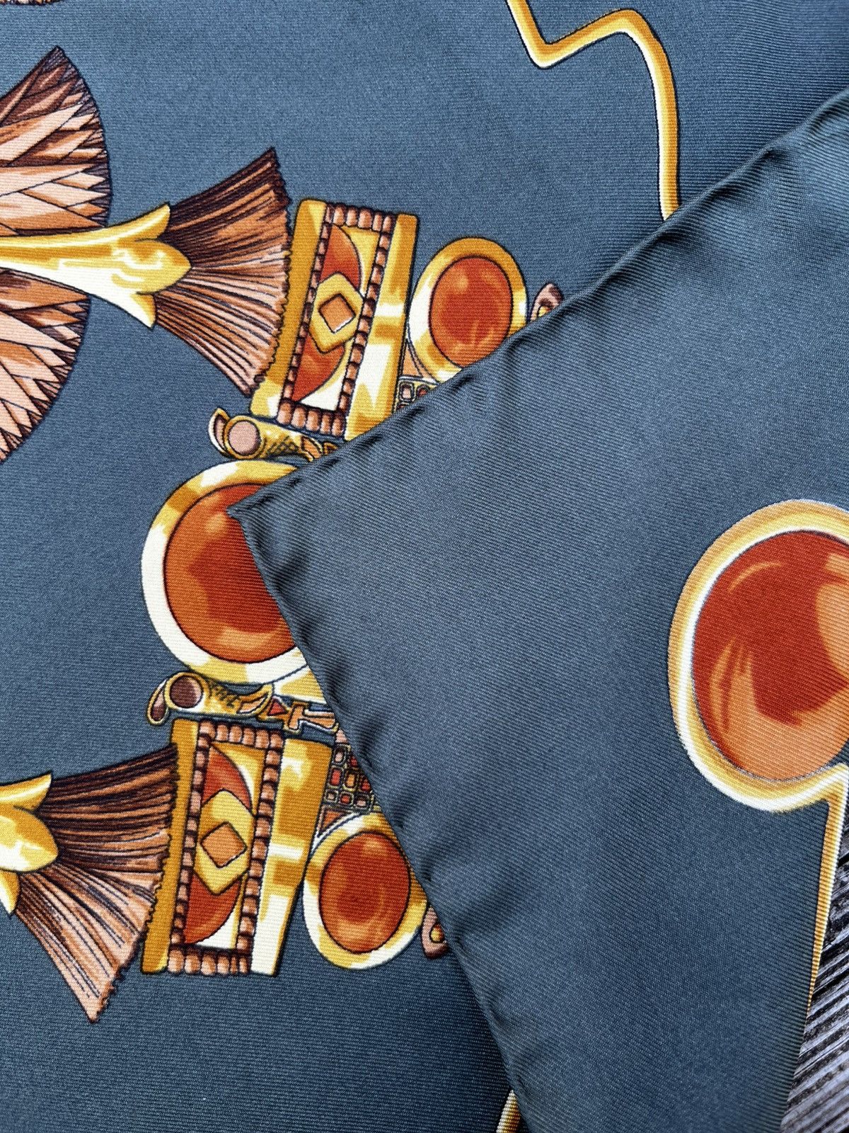 Hermes Vintage Hermes Ancient Egypt Silk Scarf Size ONE SIZE - 9 Thumbnail