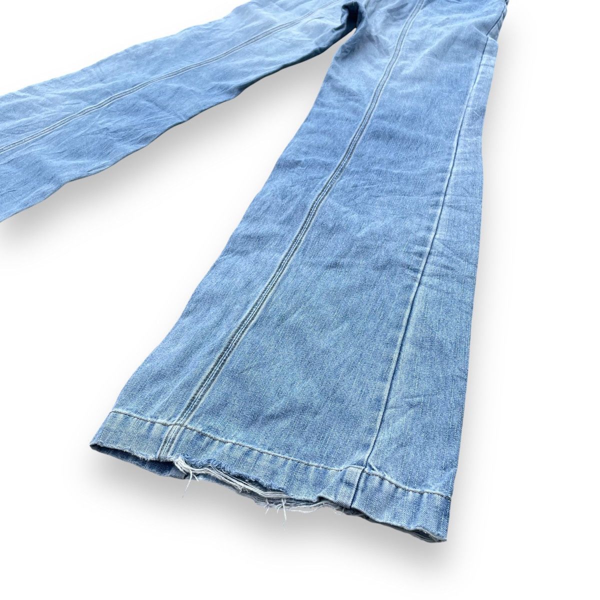 If Six Was Nine × Japanese Brand × Le Grande Bleu (L.G.B.) 🇯🇵 SUPER FLARE RIGHT-ON DENIM PANTS Size 26" / US 2 / IT 38 - 9 Thumbnail