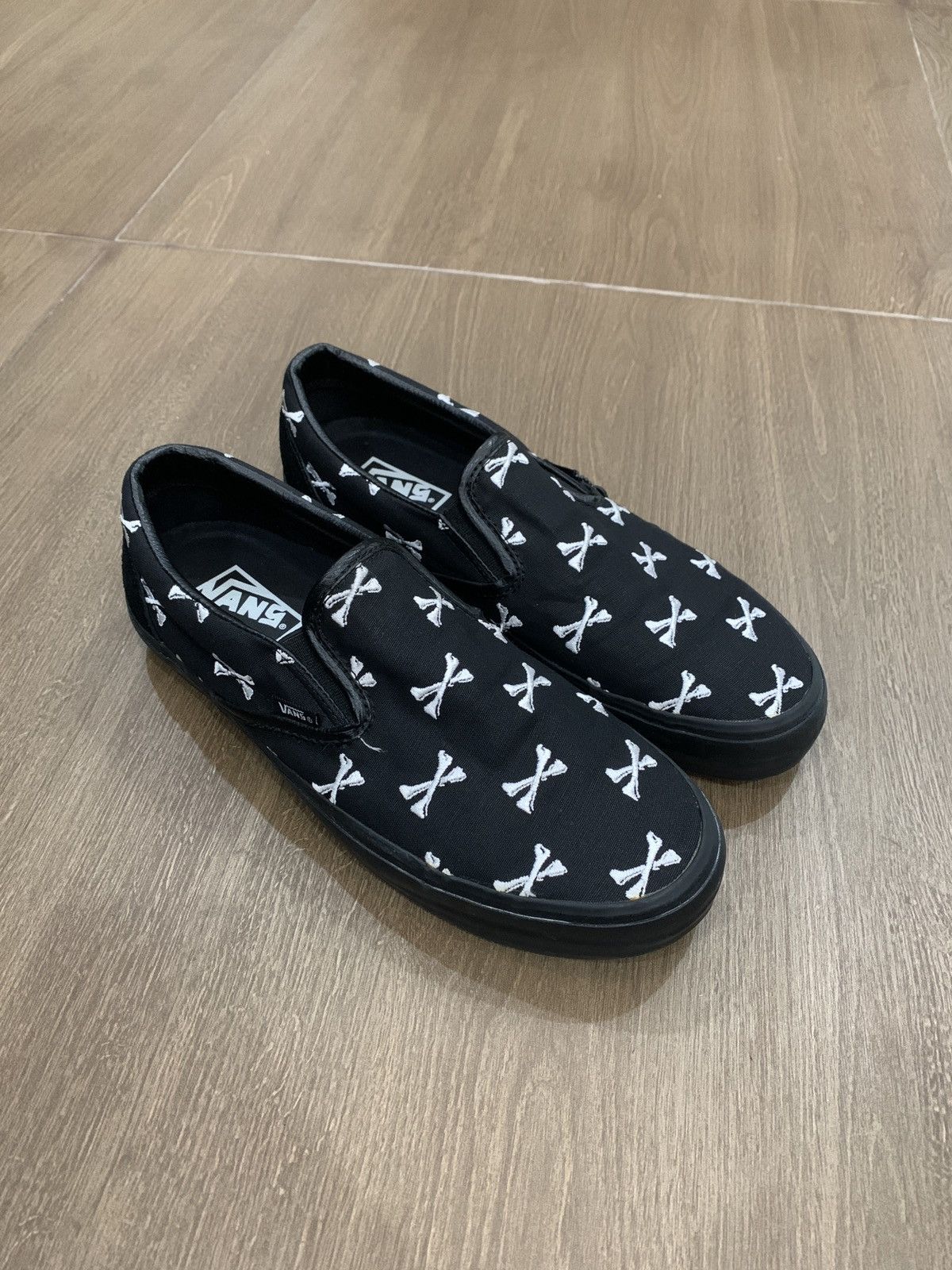 Syndicate × Vans × Wtaps Vans Slip On X WTAPS Crossbone Size US 9.5 / EU 42-43 - 1 Thumbnail