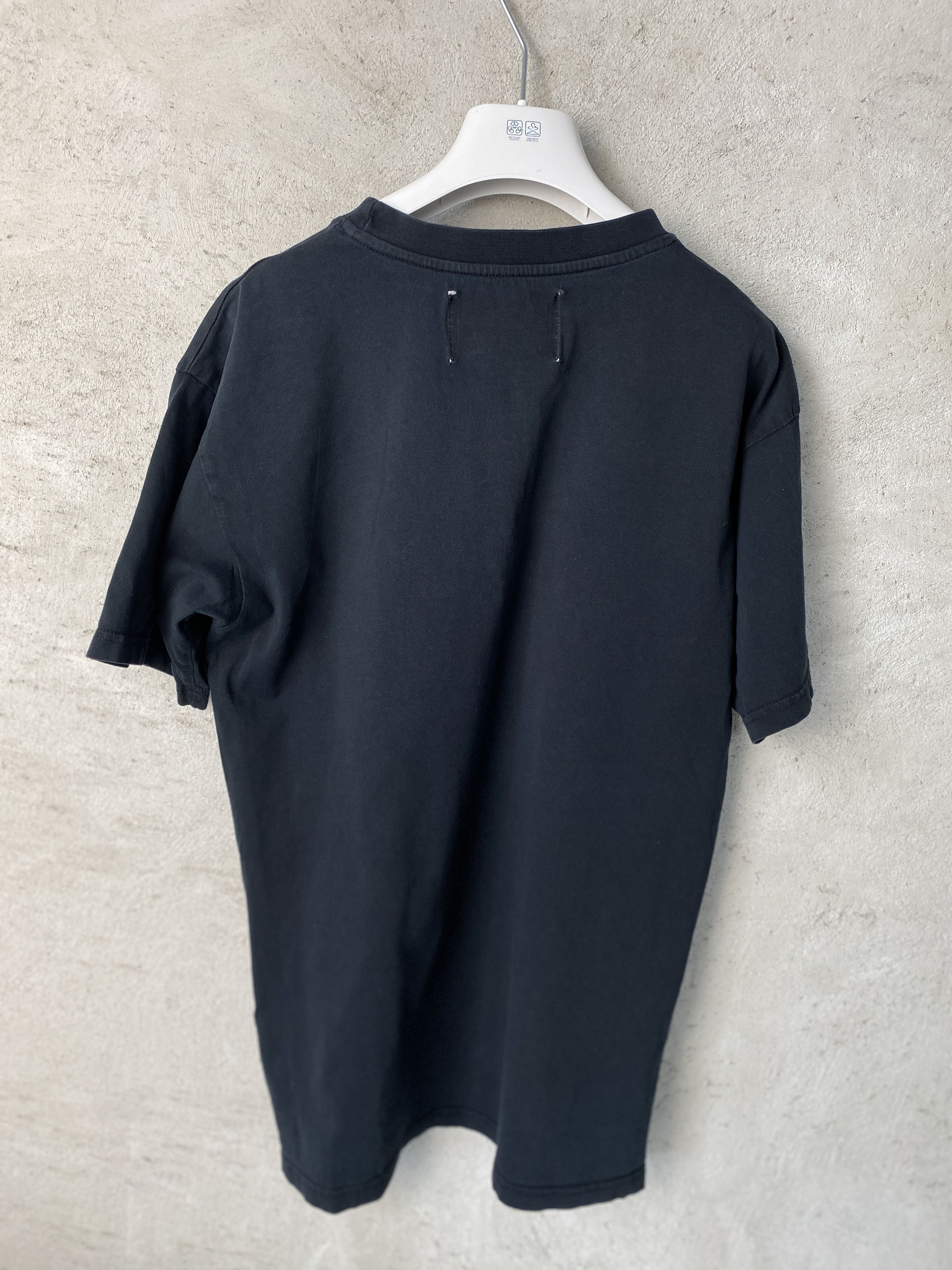 Han Kjobenhavn Han Kjobenhavn small logo t-shirt tee casual skate Size US L / EU 52-54 / 3 - 6 Thumbnail