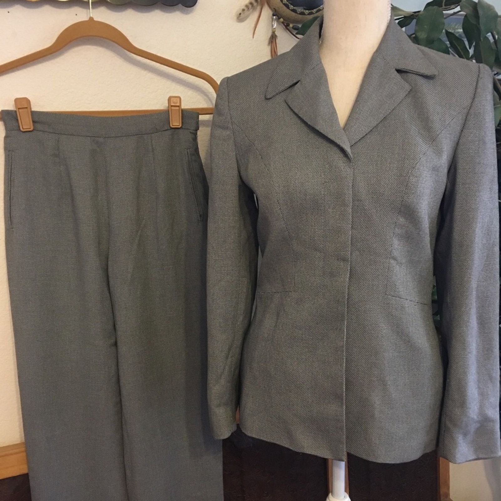 Other Vintage Renlyn New York Petites Gray pant suit 6P Size M / US 6-8 / IT 42-44 - 1 Thumbnail