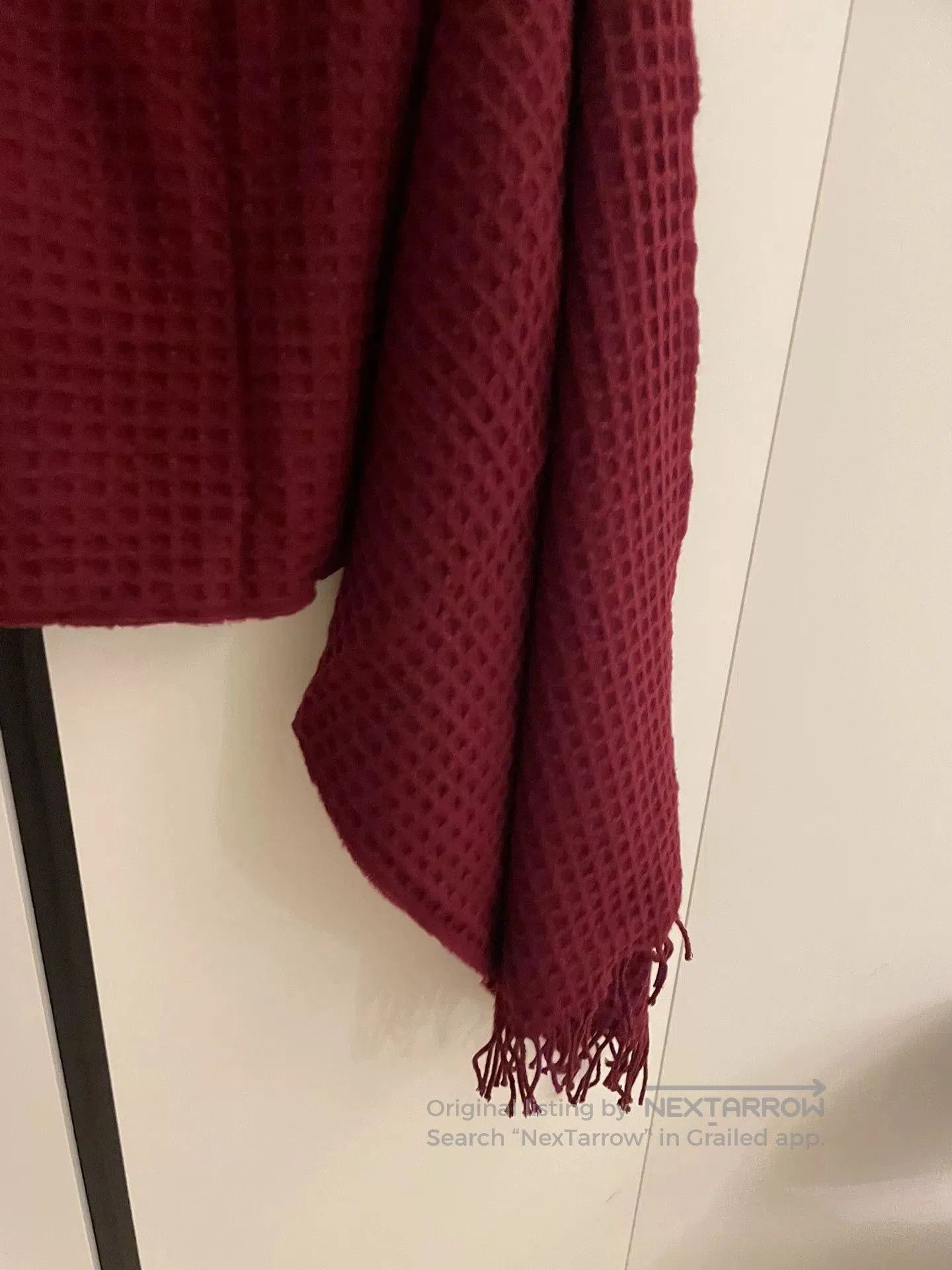 Johnstons Of Elgin Johnstons of Elgin Cashmere Scarf/Shawl. Size ONE SIZE - 4 Thumbnail