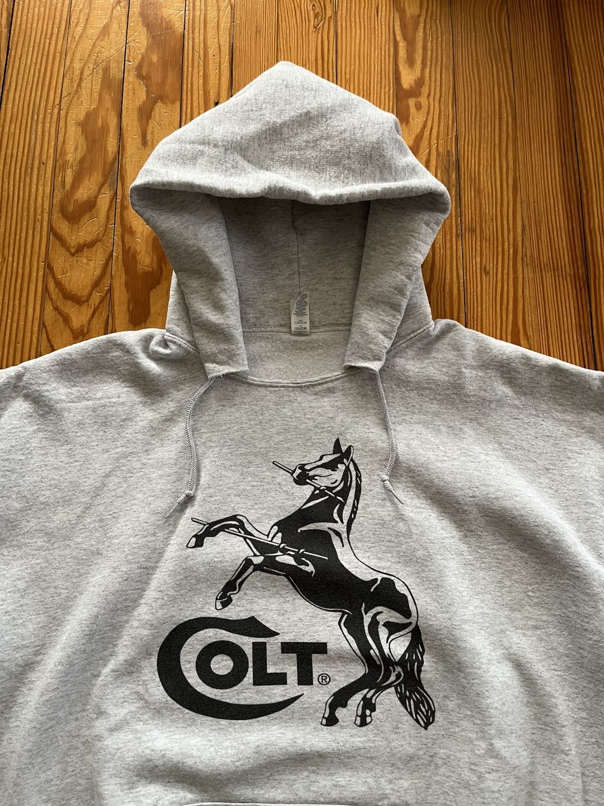 Vintage Vintage Colt Guns Thrashed Distressed Hoodie Heather Grey Size US XL / EU 56 / 4 - 2 Thumbnail