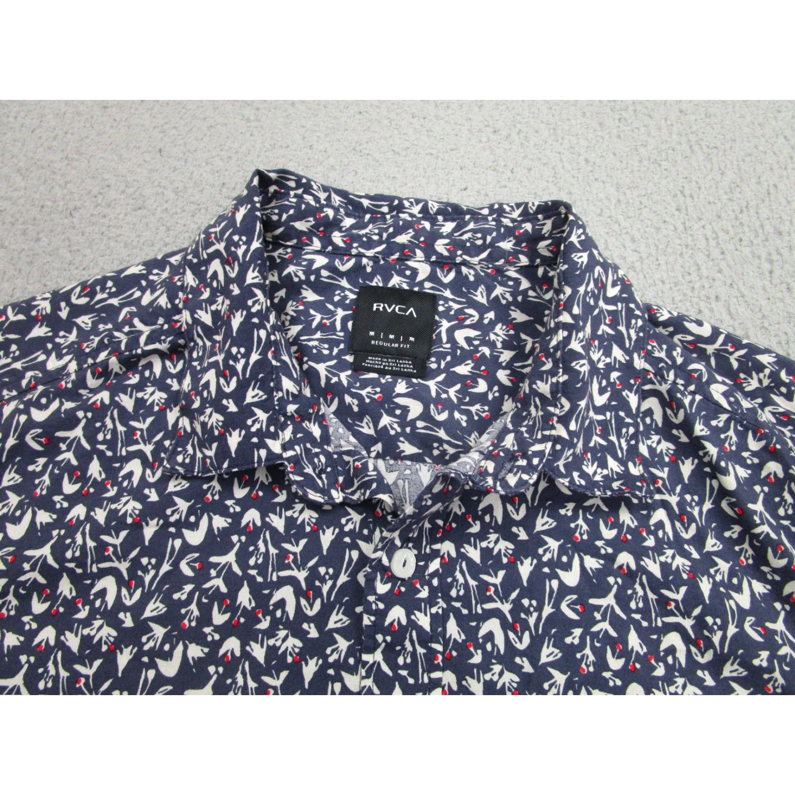 RVCA RVCA Shirt Mens Medium Blue Bird Print Woven Short Sleeve Button Front Casual Size US M / EU 48-50 / 2 - 3 Thumbnail