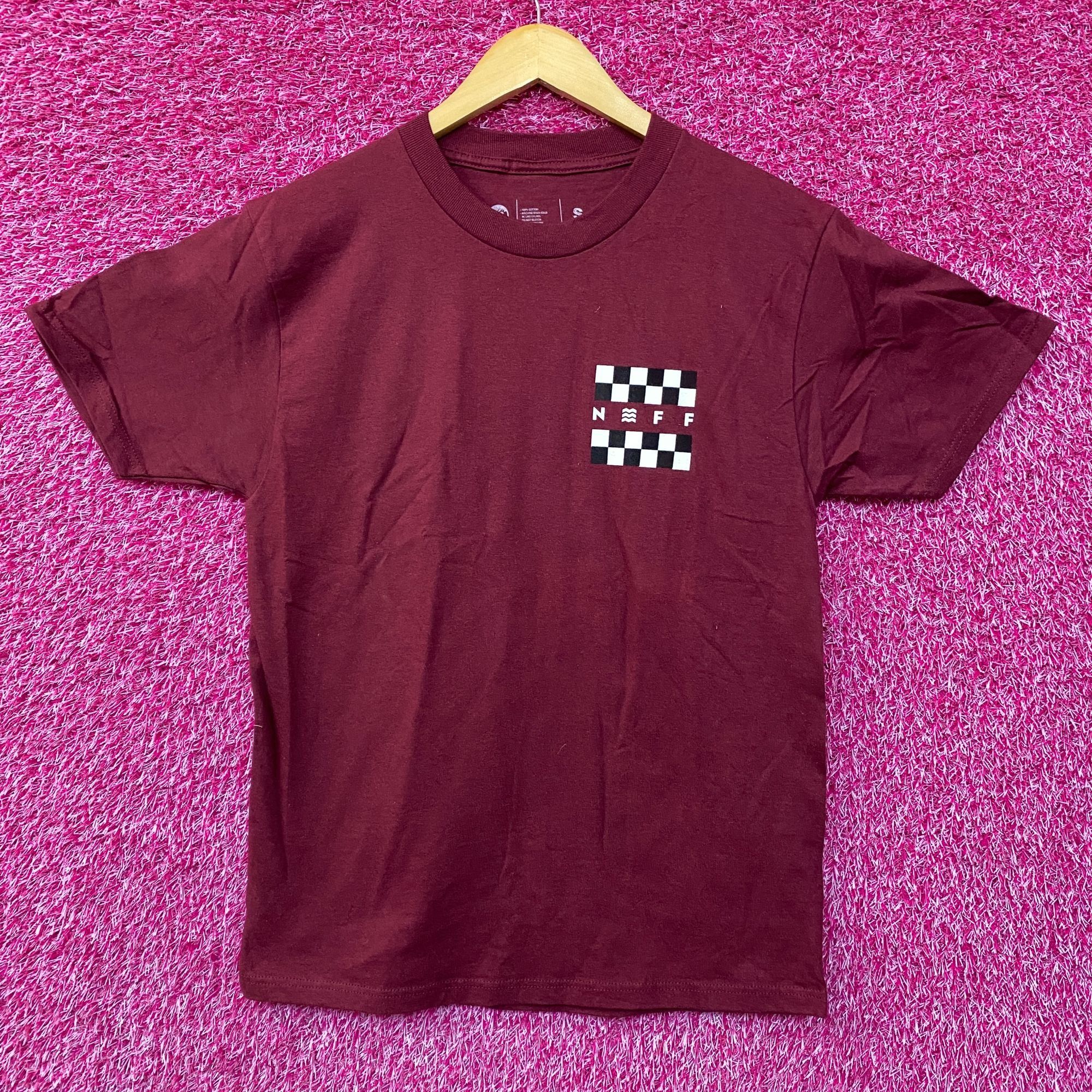 NEFF Neff Burgandy Streetwear Logo Tshirt size small Size US S / EU 44-46 / 1 - 2 Thumbnail