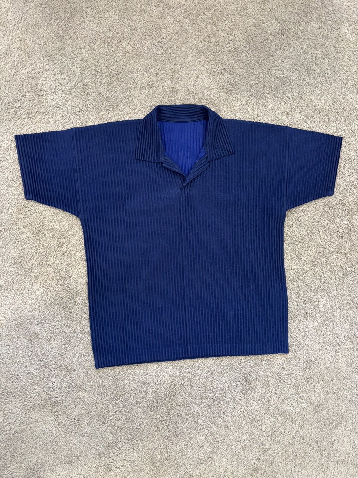 Issey Miyake Issey Miyake Men’s Pleated Blue Polo Size US M / EU 48-50 / 2 - 1 Thumbnail
