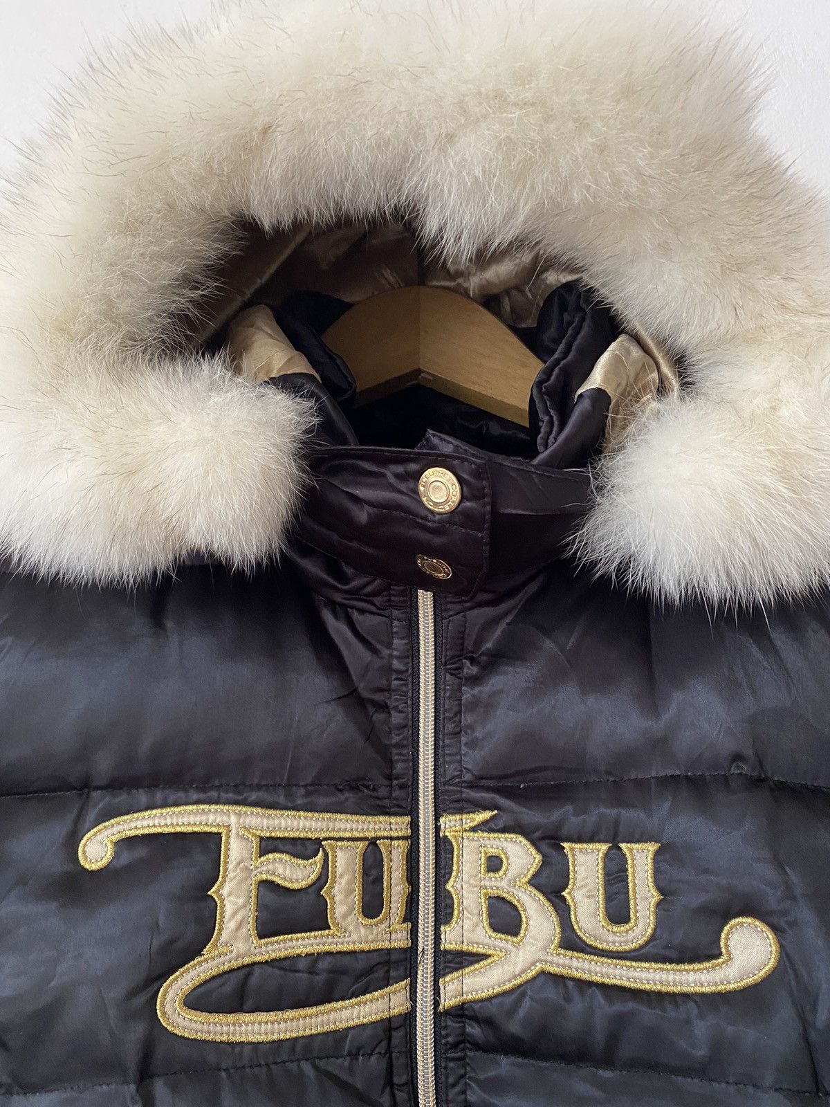 GOSTAR DE FUGA × If Six Was Nine × Le Grande Bleu (L.G.B.) Vintage Fubu Fur Winter Puffer Jacket Size US M / EU 48-50 / 2 - 6 Thumbnail