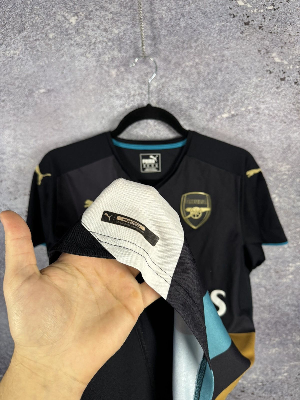 Puma × Vintage Vintage Arsenal 2015/16 Third Puma Soccer Jersey Blokcore S Size US S / EU 44-46 / 1 - 13 Thumbnail