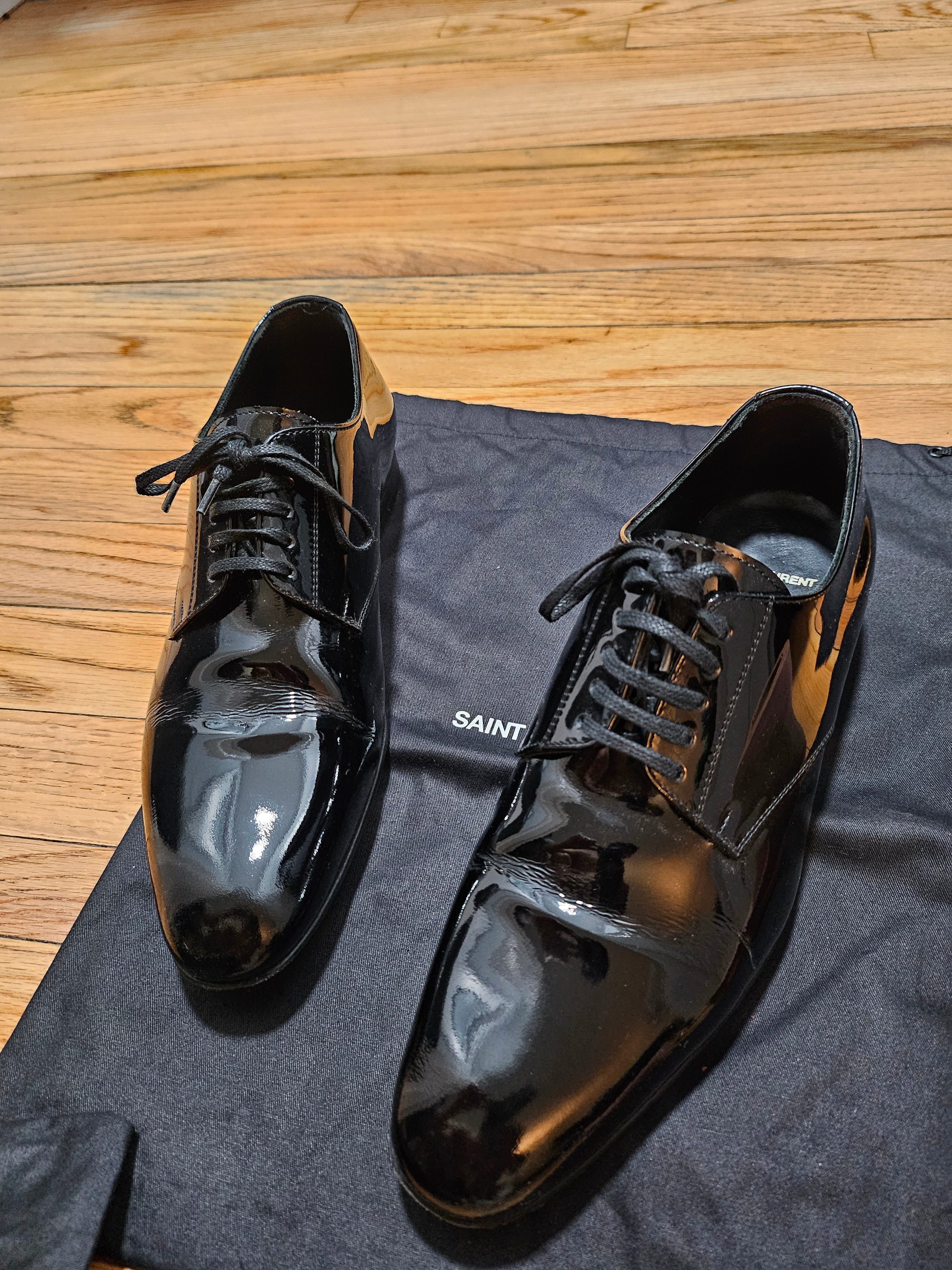 Saint Laurent Paris Saint Laurent Black Patent Leather Derby Dress Shoes EU 41 Size US 8 / EU 41 - 2 Thumbnail