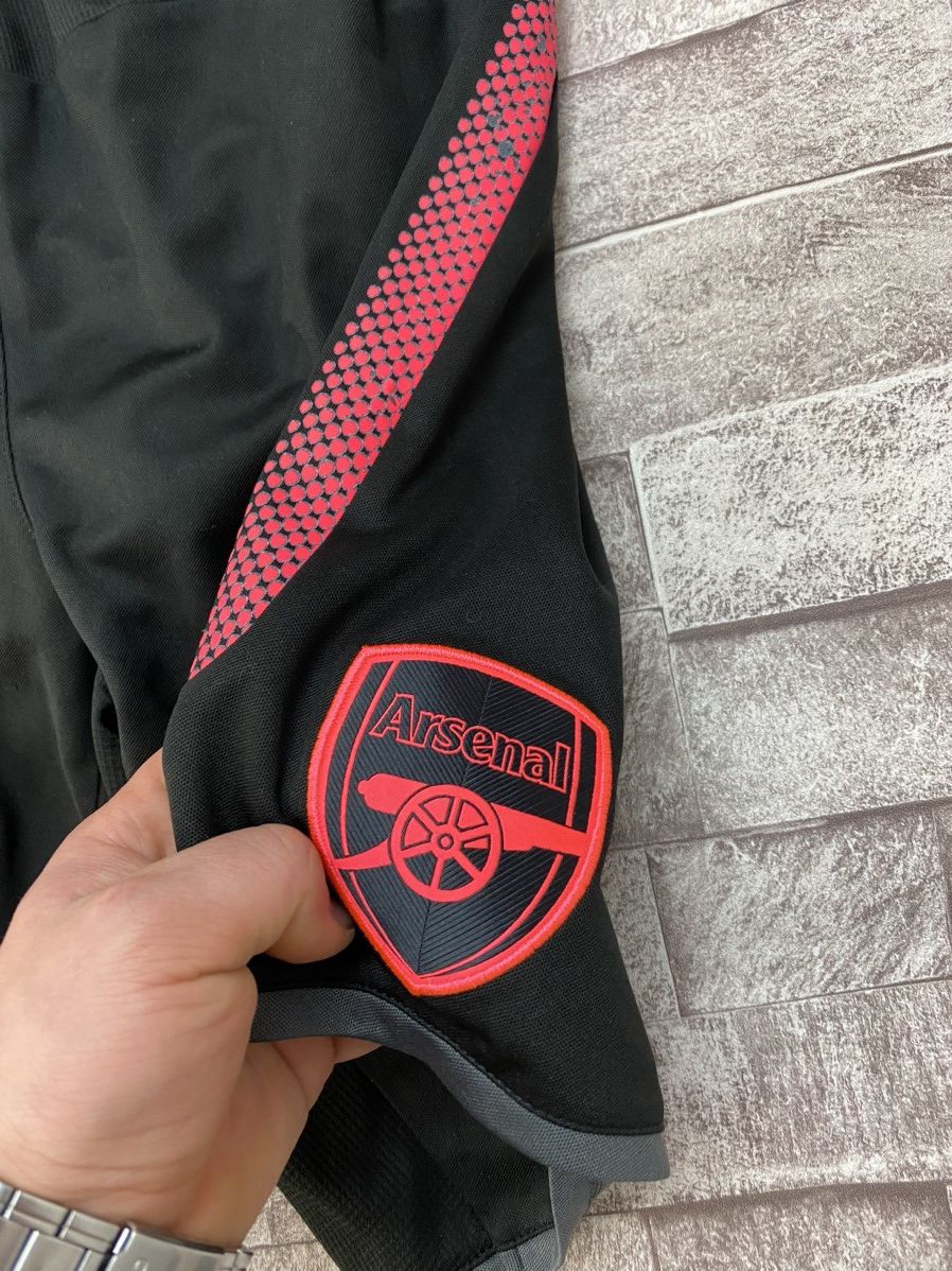 Puma Very Rare Arsenal Puma Shorts Striped S Size US 32 / EU 48 - 12 Thumbnail