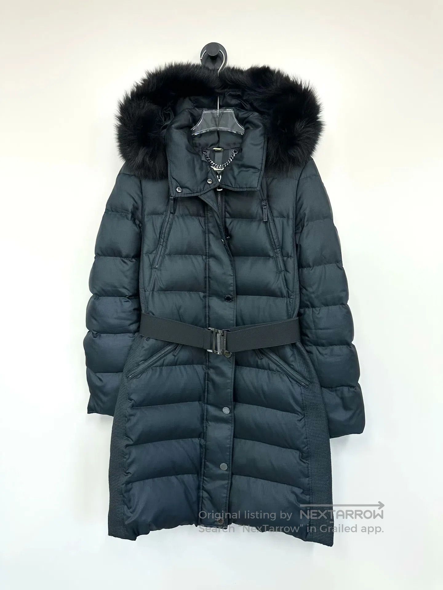 Burberry Burberry Black Fox Fur Collar Tailored Zip-up Down Jacket| Size XS / US 0-2 / IT 36-38 - 1 Thumbnail