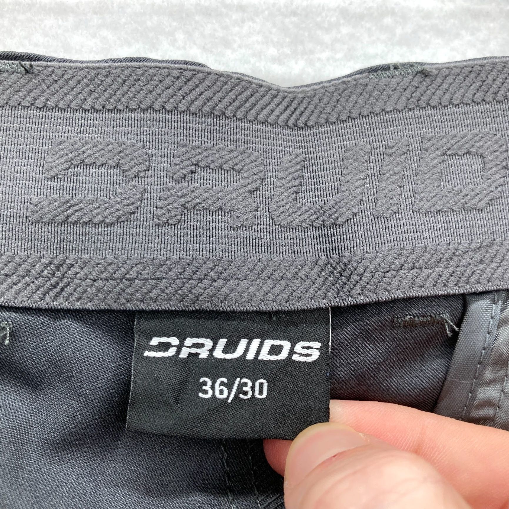 Vintage Druids Golf Pants Mens 36x30 Gray Performance Stretch Waistband Preppy Travel Pants Size US 36 / EU 52 - 4 Thumbnail
