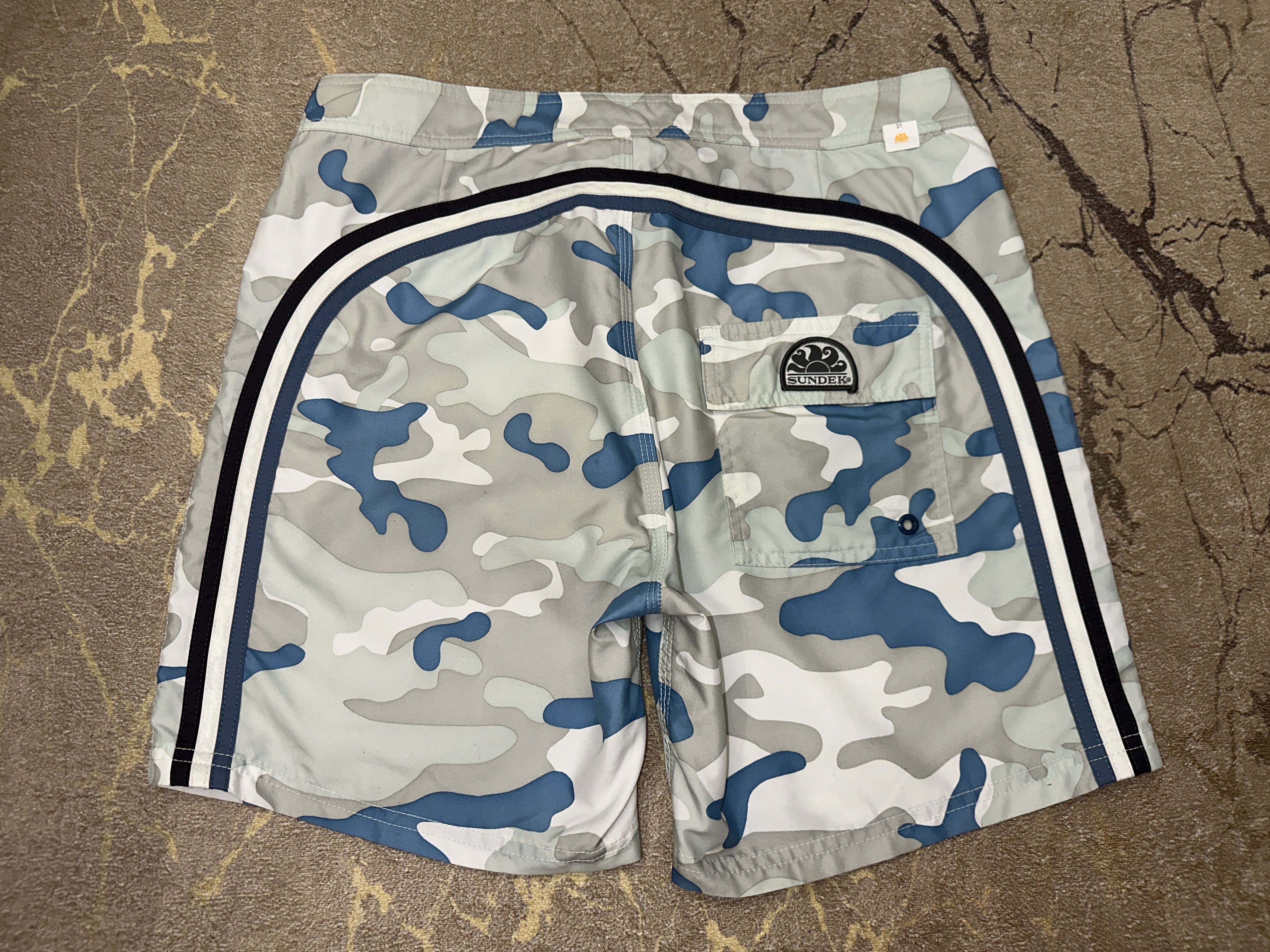 Sundek Camouflage Sundek 31 Beach Shorts Trunks BathSuit Size 31 S Size US 31 - 5 Thumbnail