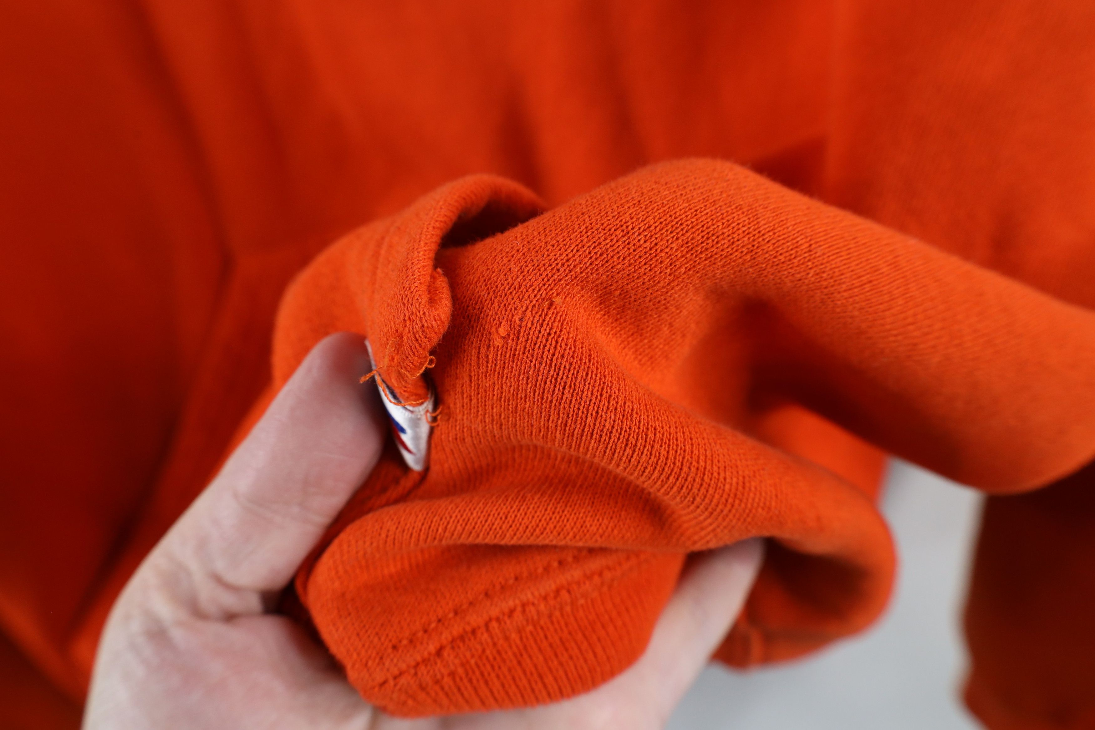 Russell Athletic × Vintage Vintage 90s Russell Athletic Riddell Football Hoodie Orange Size US M / EU 48-50 / 2 - 5 Thumbnail