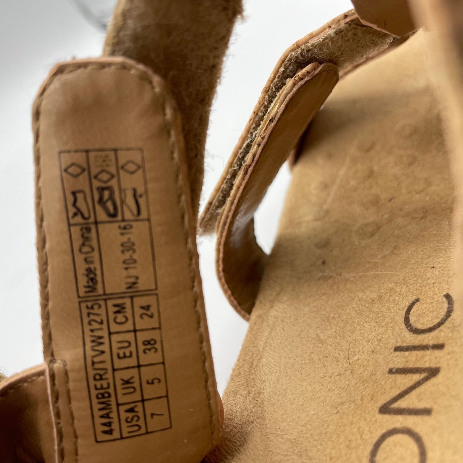 Vionic Vionic Amber 44 Sandals Orthaheel Ankle Strap Gold Cork 7 Size US 7 / IT 37 - 8 Thumbnail