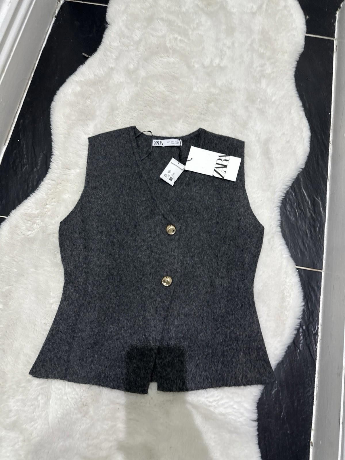 Zara Zara grey waistcoat BNWT Size S / US 4 / IT 40 - 1 Thumbnail