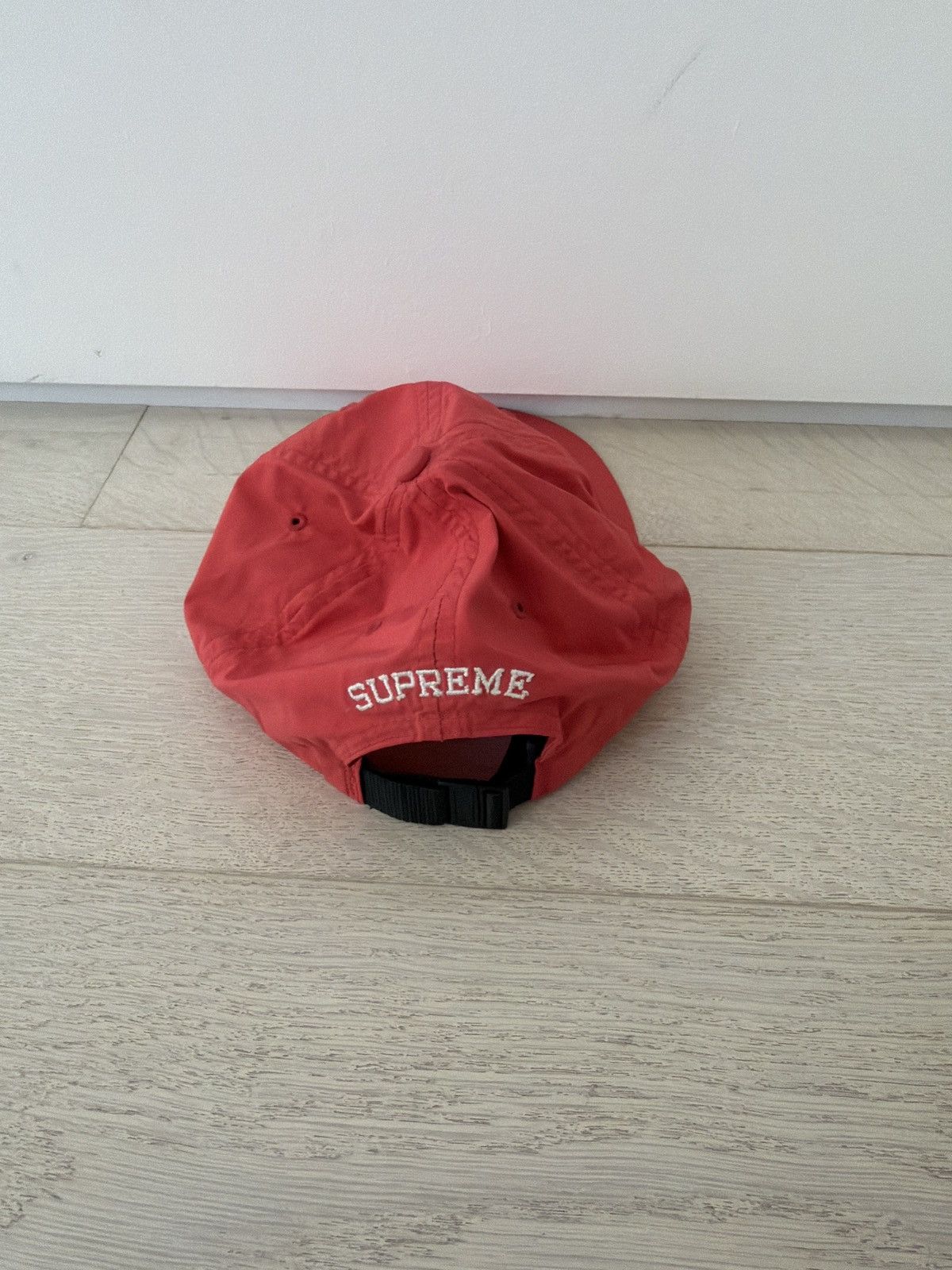 Supreme Red Supreme Sports Hat Size ONE SIZE - 3 Thumbnail