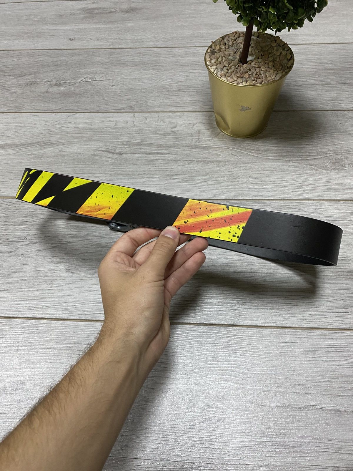 Oakley Oakley over print vintage belt patterns Size ONE SIZE - 6 Thumbnail