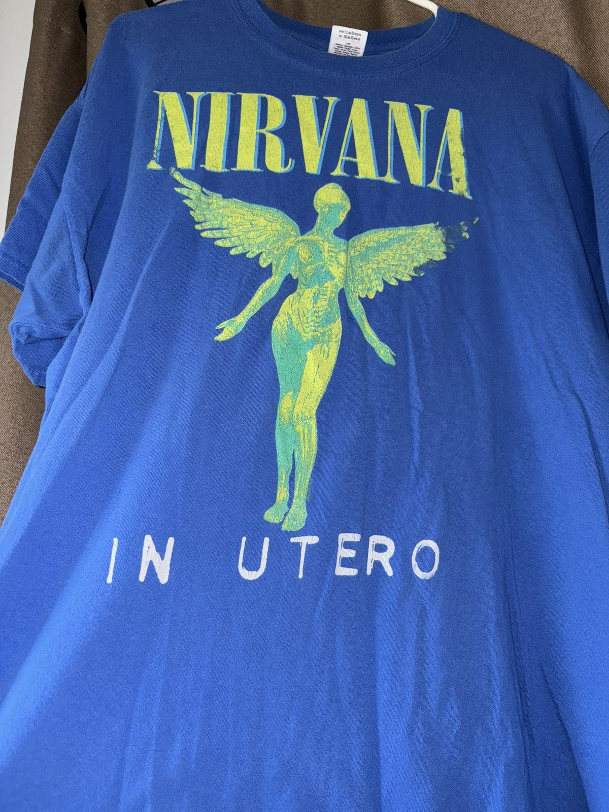 Gildan Vintage Nirvana In Utero band tee Size US XL / EU 56 / 4 - 1 Thumbnail
