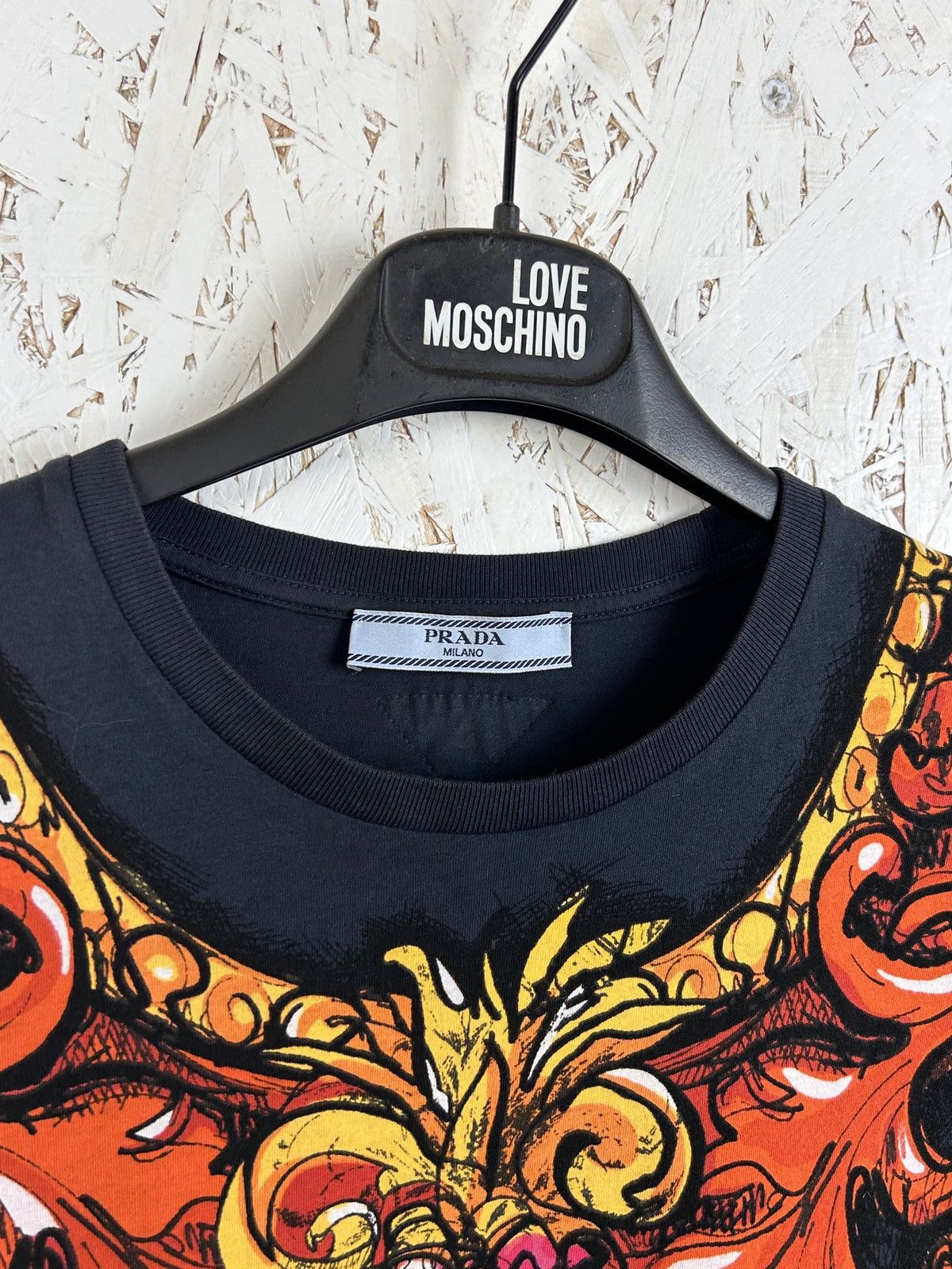 Prada Prada Spring/Summer 2010 Pineapple Floral Print T-Shirt Size S / US 4 / IT 40 - 3 Thumbnail