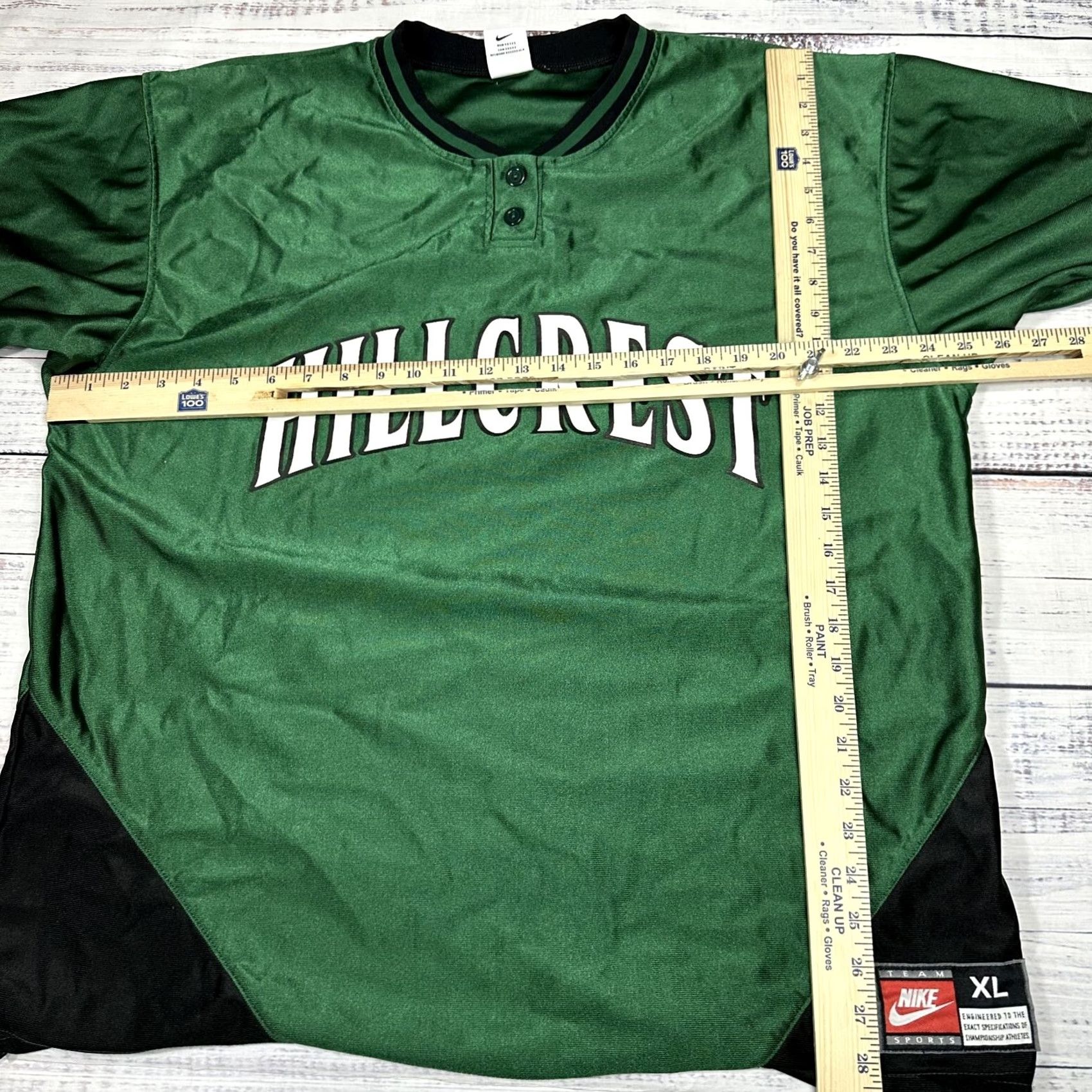 Nike VINTAGE Nike Women's T-Shirt Hillcrest Made In USA Nylon Sz XL Green Shirt Womens 80s 90s Concert Football? Size XL / US 12-14 / IT 48-50 - 2 Thumbnail