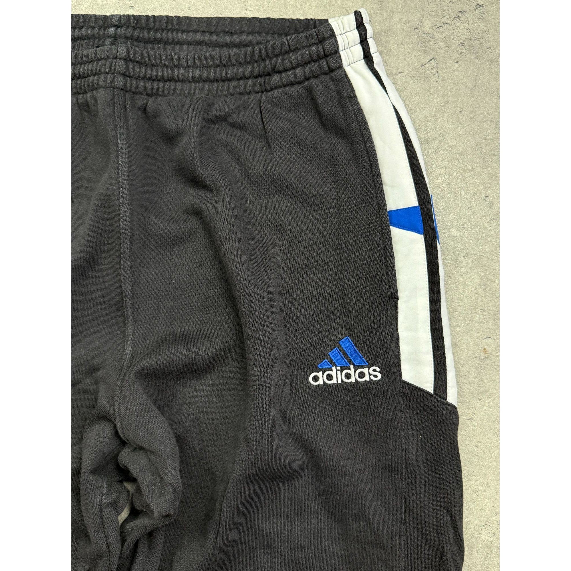 Adidas VINTAGE 90s Adidas Tracksuit Bottoms • Rare Flag Tag • Size Size US 34 / EU 50 - 8 Thumbnail