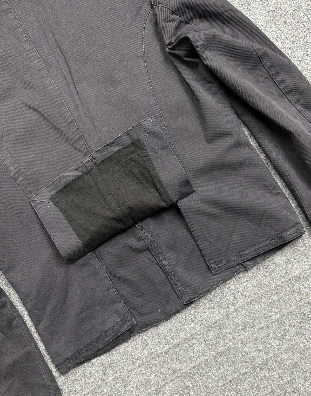 Alexander McQueen Alexander Mcqueen - Vintage Cropped Blazer Jacket - Trimmed Size 46R - 12 Thumbnail