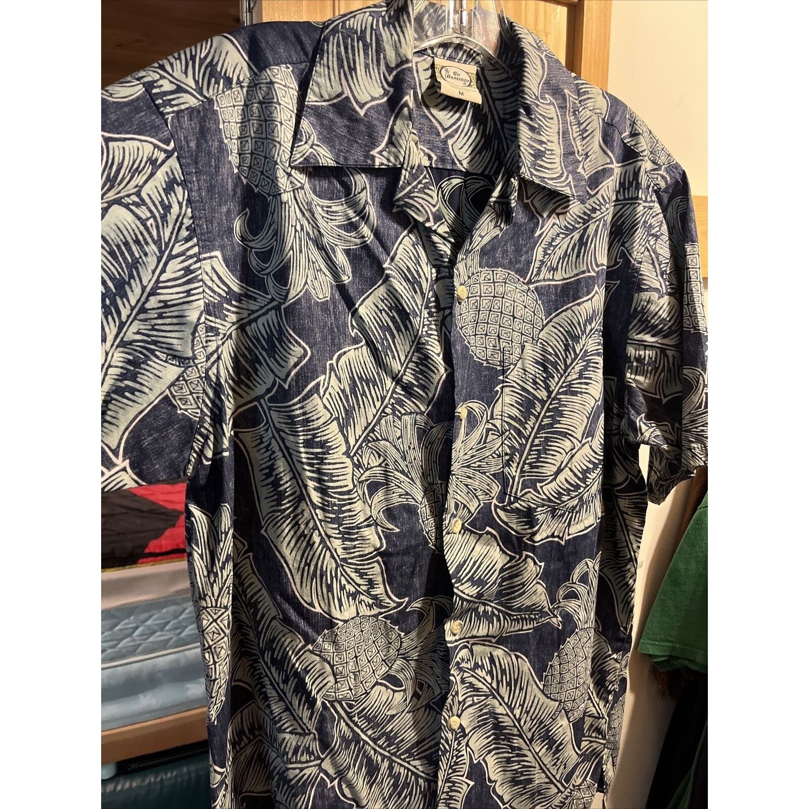 Other Go Barefoot Men’s M Blue Floral SS Cotton Hawaiian Shirt Size US M / EU 48-50 / 2 - 5 Thumbnail