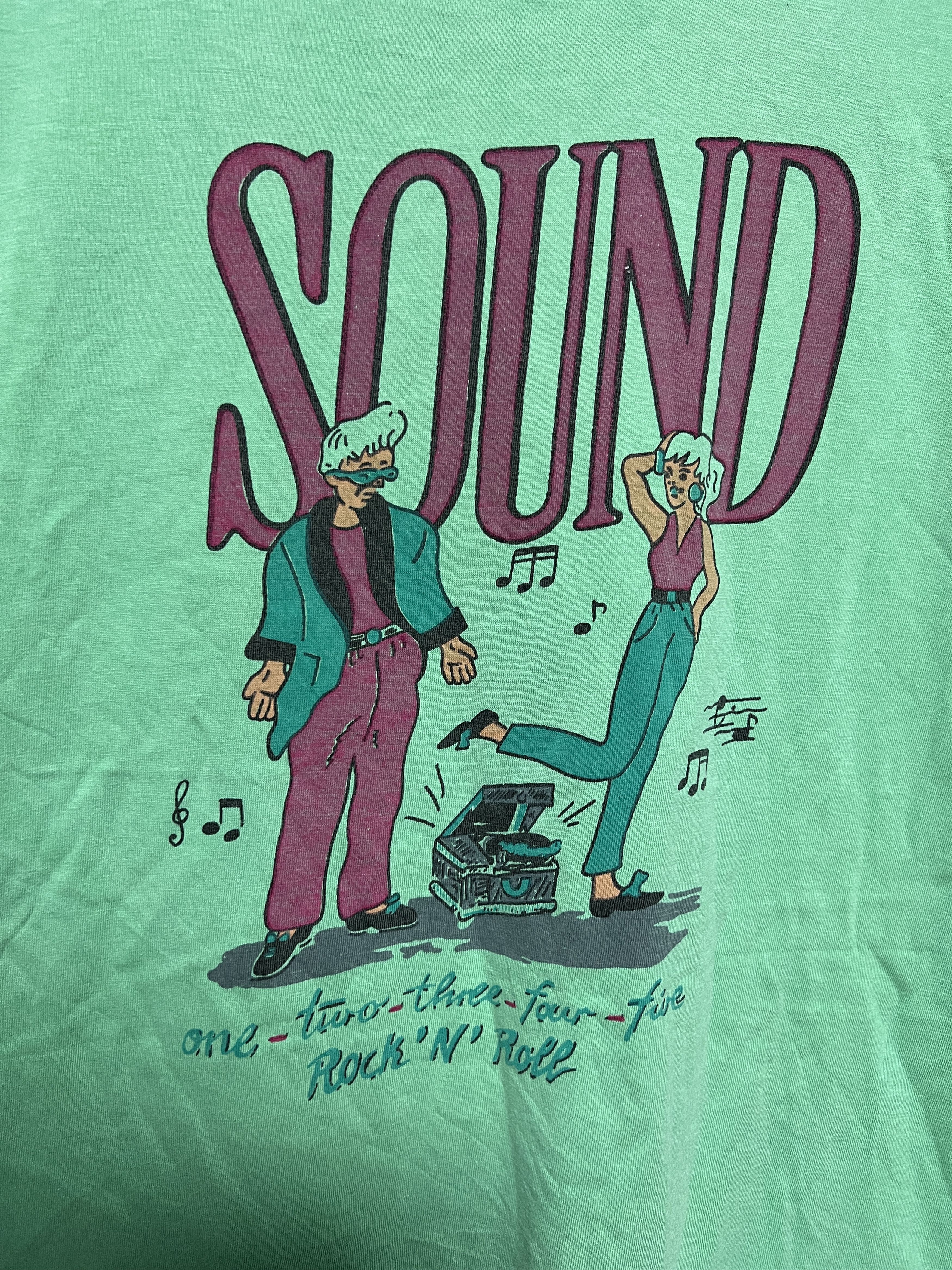 Band Tees Vintage 80s Rock N Roll Sound Music Graphic T-shirt Size US M / EU 48-50 / 2 - 5 Thumbnail