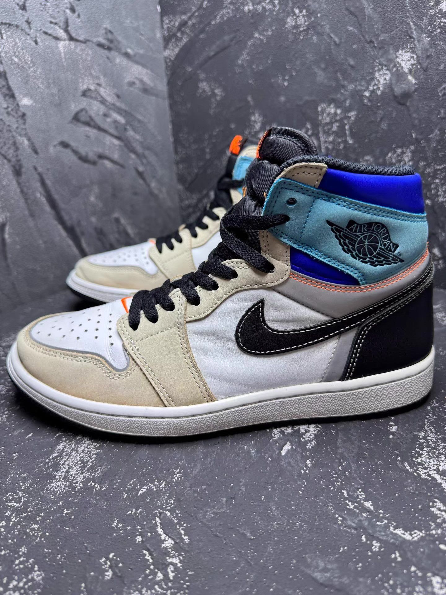 Nike Air Jordan 1 Black White Blue Patchwork Q10 Size US 9 / EU 42 - 6 Thumbnail