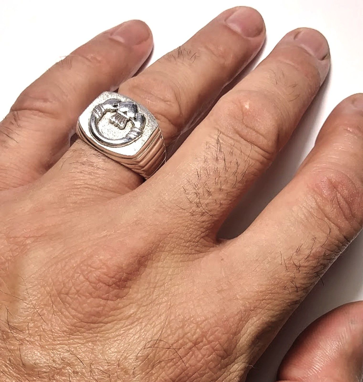 Other Silver men's ring Celtic Claddagh design Size ONE SIZE - 1 Thumbnail