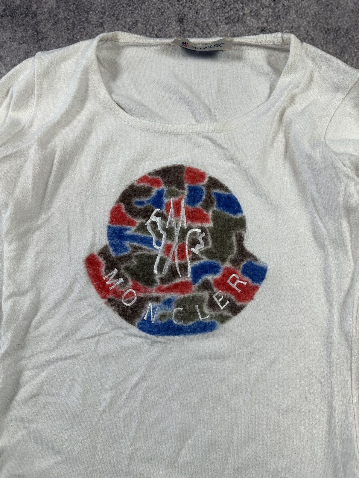 Moncler Vintage Moncler Luxury Long Sleeve Logo Streetwear Women S Size S / US 4 / IT 40 - 2 Thumbnail
