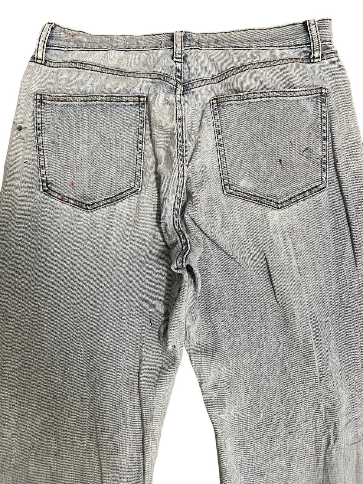 Japanese Brand × Jun Takahashi × Uniqlo Vintage Japanese Uniqlo Distressed Paint Artwork Style Denim Size US 32 / EU 48 - 8 Thumbnail